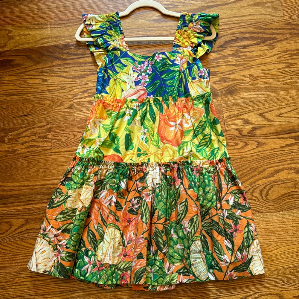 Farm Rio beautiful light weight vacation dress xs like new